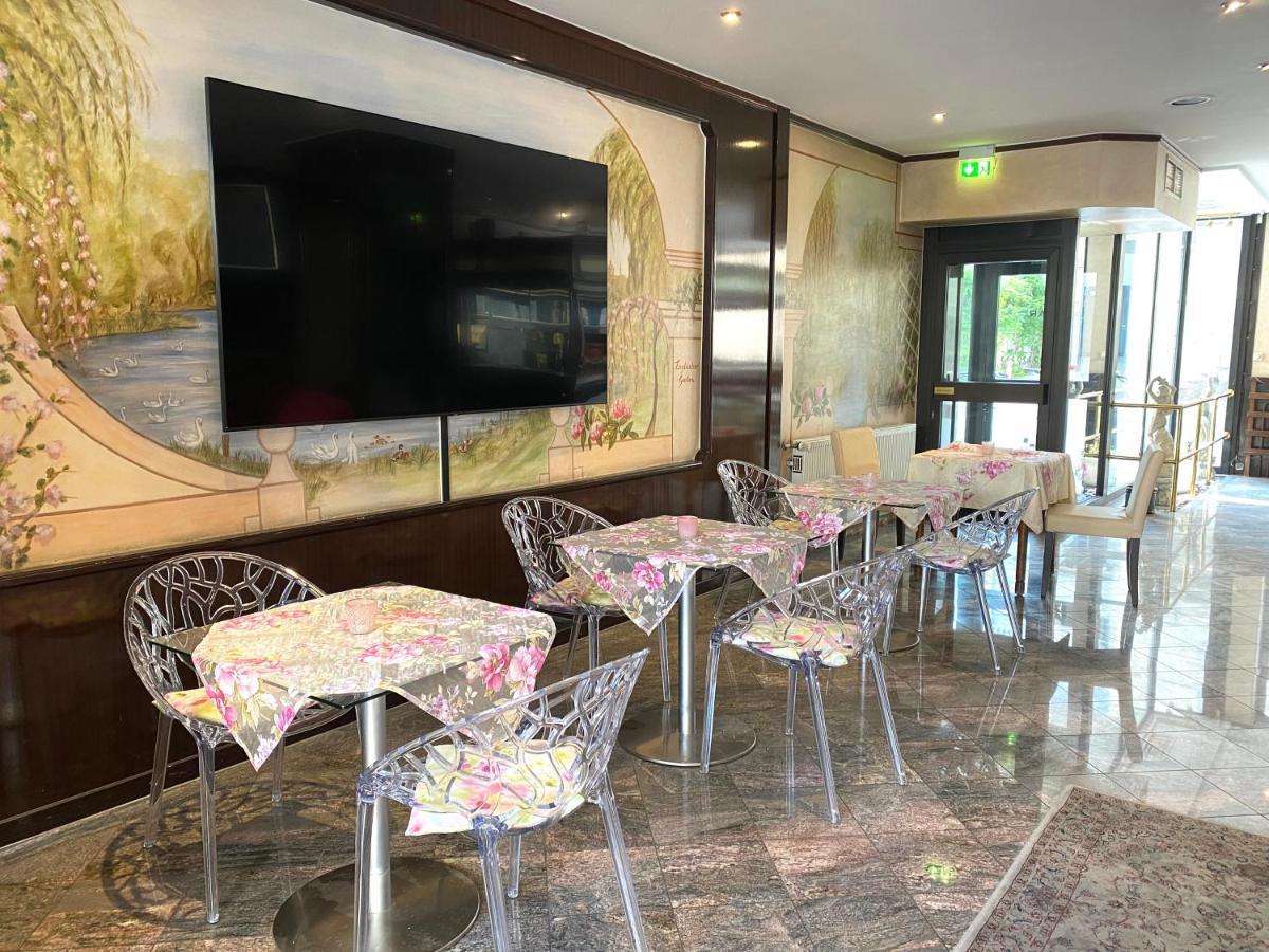 Hotel Condor